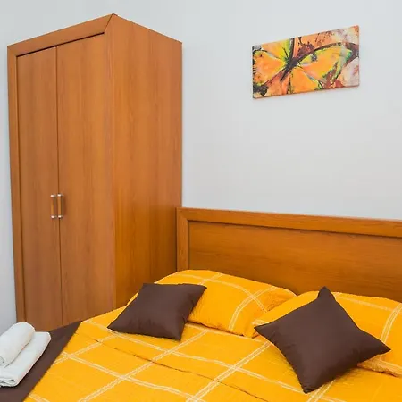Apartments Slavka Rogoznica  Exterior photo